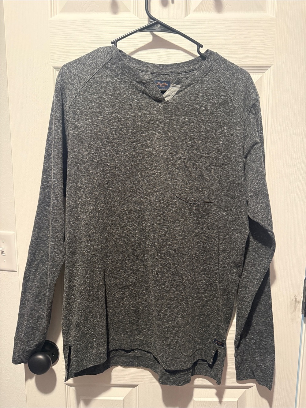 Good Man Brand Heather Gray Long Sleeve Pocket Tee